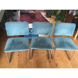 Vier retro blauwe buisstoelen van Zuiver