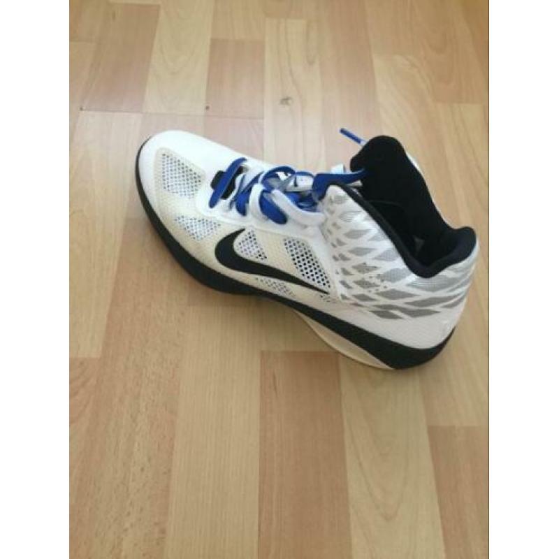 Nike basketbal schoenen maat 46