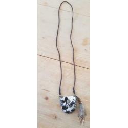 Ketting met mini dierenprint tasje