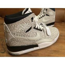 NIEUW! Nike Air Jordan Legacy 312, Original High-Tops. Mt45