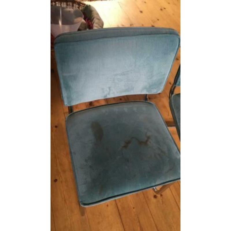 Vier retro blauwe buisstoelen van Zuiver