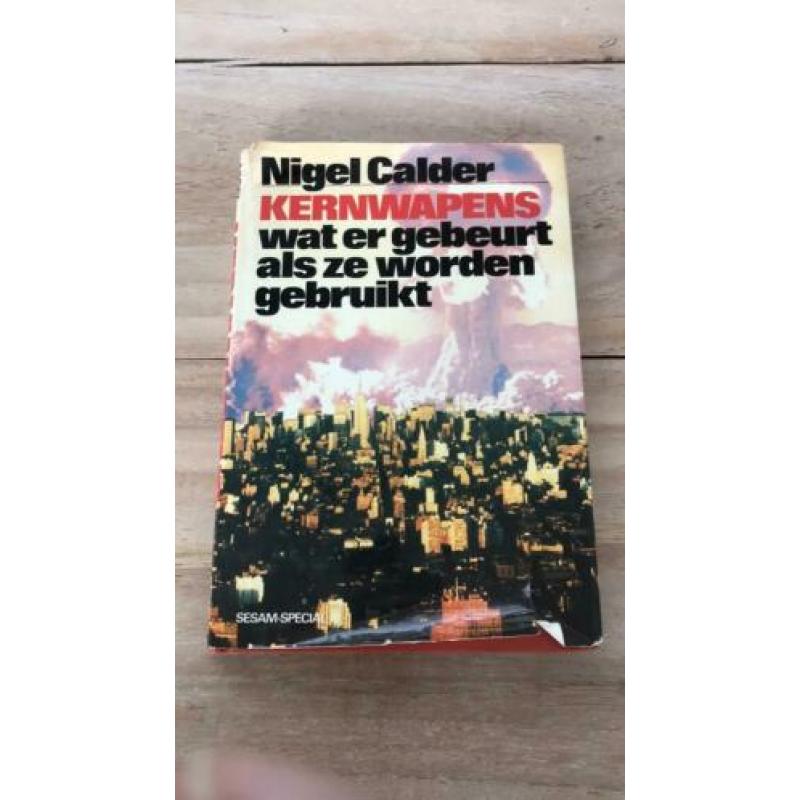 Kernwapens 2 boeken