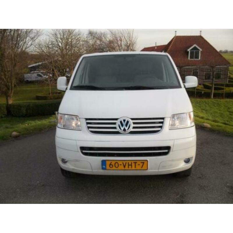 Volkswagen Transporter 2.5 TDI 340 96 KW Automatic. Airco, C