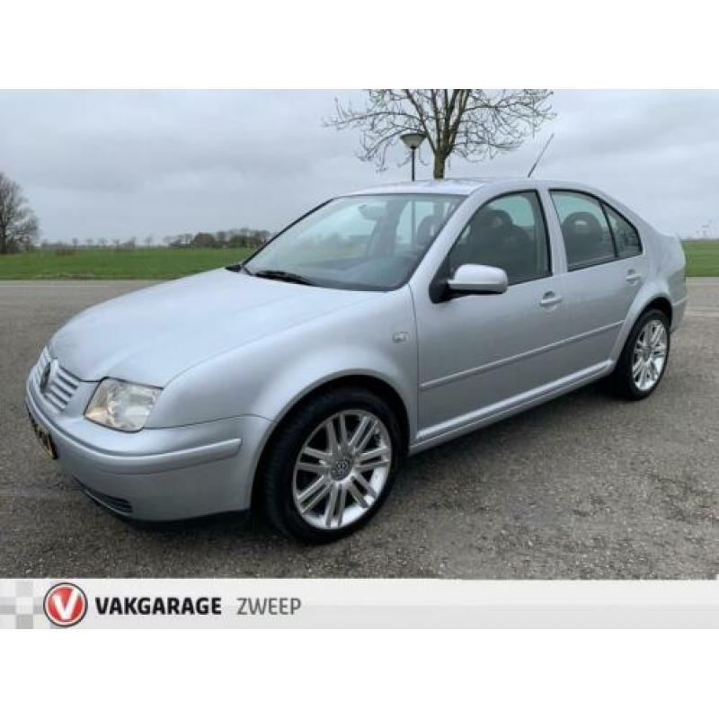 Volkswagen Bora 1.6-16V Comfortline (bj 2001)