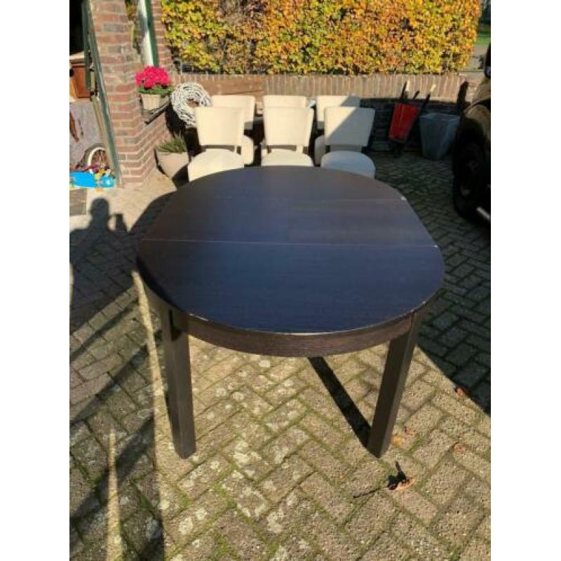 Uitklapbare Tafel met 6 Arend Stoelen