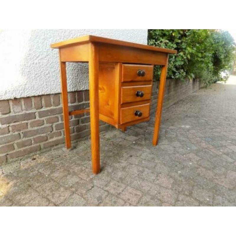 Vintage tafel met lade´s origineel retro inrichting wonen