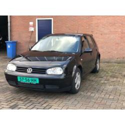 Volkswagen Golf 2.0 Highline AUTOMAAT/NIEUWE APK/LEER/STOELV