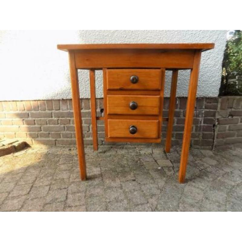 Vintage tafel met lade´s origineel retro inrichting wonen