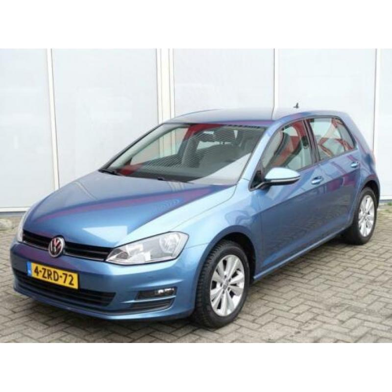 Volkswagen Golf 7 1.2 TSI Highline DSG7, Full map Navi, PDC,