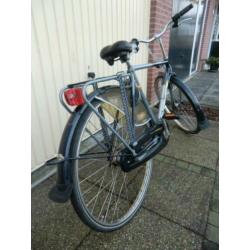 GAZELLE "Rocca" met framemaat 53 cm en 3 versnellingen