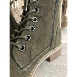 Landrover boots maat 36, teddy gevoerd.