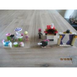 Te koop : Lego Friends 9 setjes.