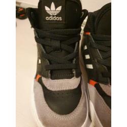 Adidas maat 26 Z.G.A.N.