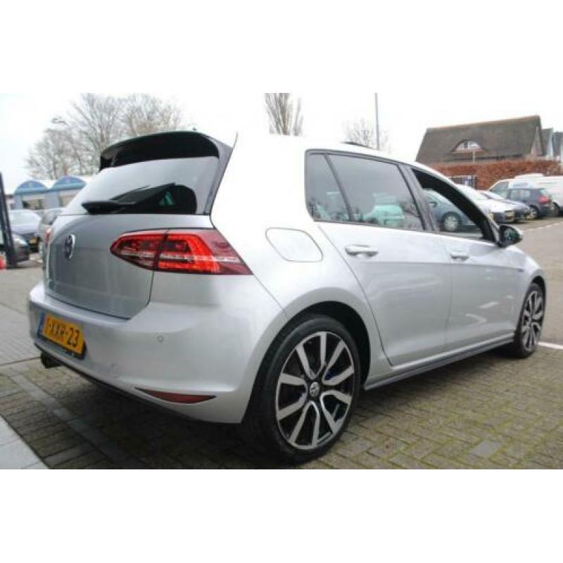 Volkswagen Golf 1.4 TSI GTE GTE PANODAK DEALER OND. XENON!