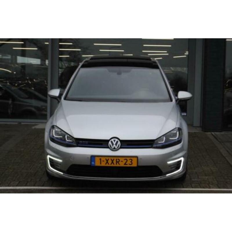 Volkswagen Golf 1.4 TSI GTE GTE PANODAK DEALER OND. XENON!