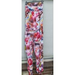 CHAR strapless bloemen/tijger jumpsuit vrolijke kleuren mt M