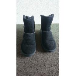 Boots Esprit maat 33