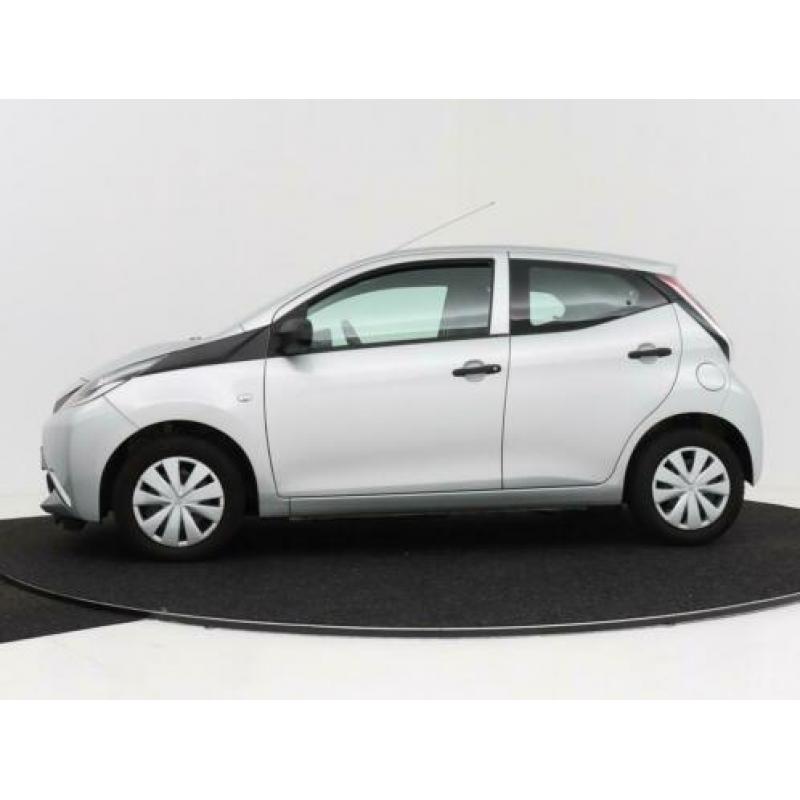 Toyota Aygo 1.0 VVT-i 5-drs x-fun | Audiobediening | Airco |