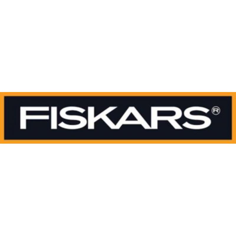 Fiskars x27 kloofbijl, kettingzaag , haardhout, voor €61.95