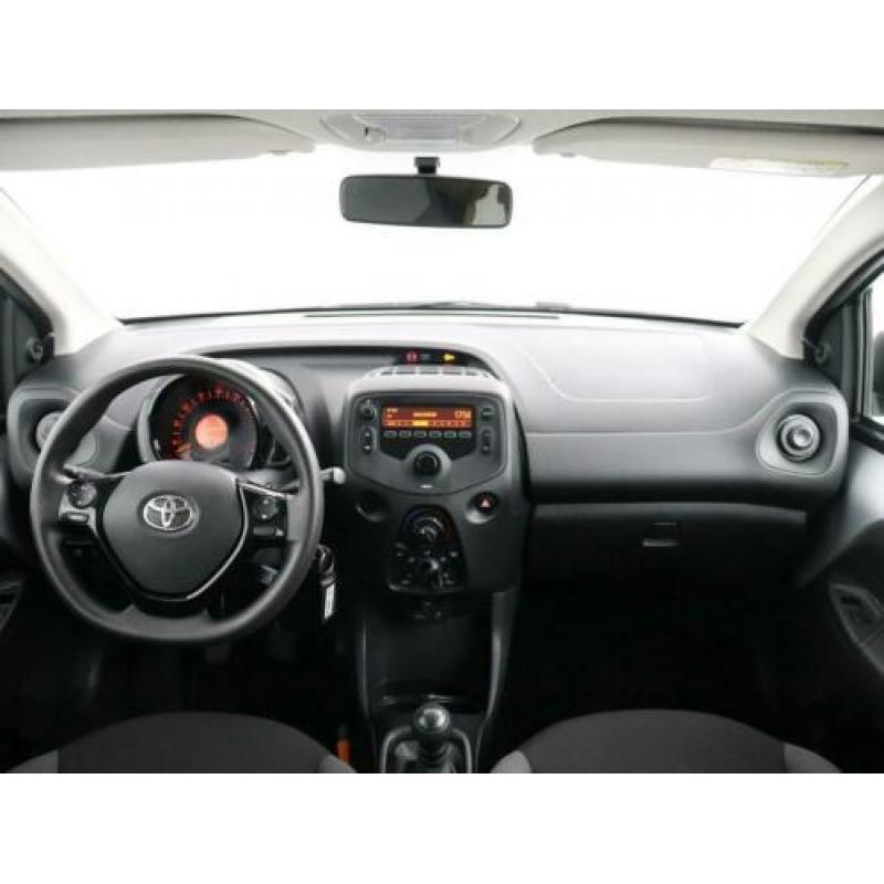 Toyota Aygo 1.0 VVT-i 5-drs x-fun | Audiobediening | Airco |