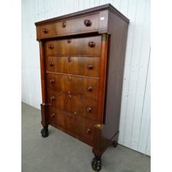 Mahonie Empire chiffoniere Cuba bloem mahonie, klauw poot.