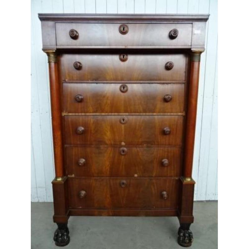 Mahonie Empire chiffoniere Cuba bloem mahonie, klauw poot.