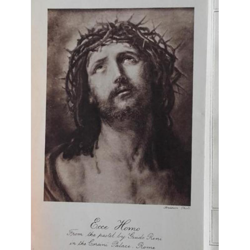 Antiek religieus boek uit Engeland The Imitation of Christ.