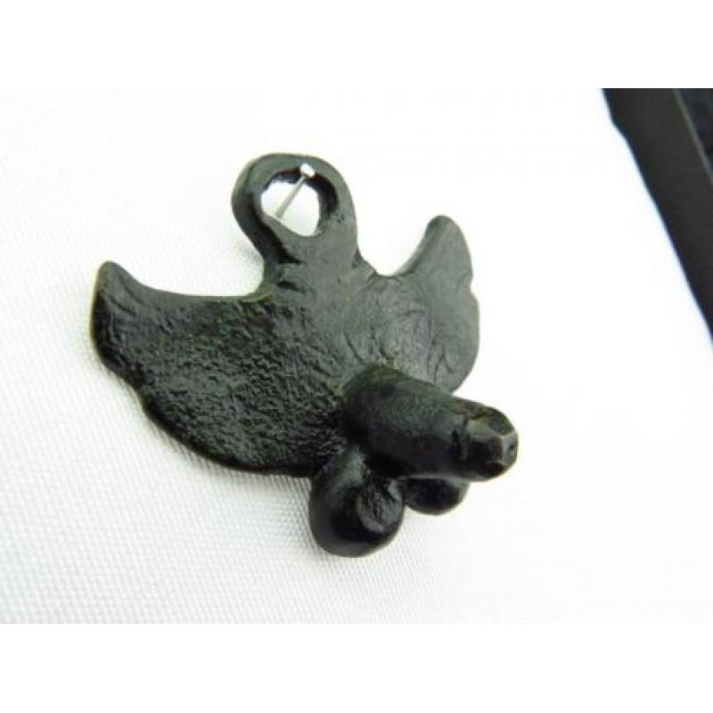 Roman bronze fallus amulet