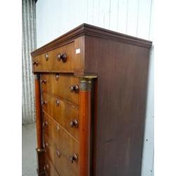 Mahonie Empire chiffoniere Cuba bloem mahonie, klauw poot.