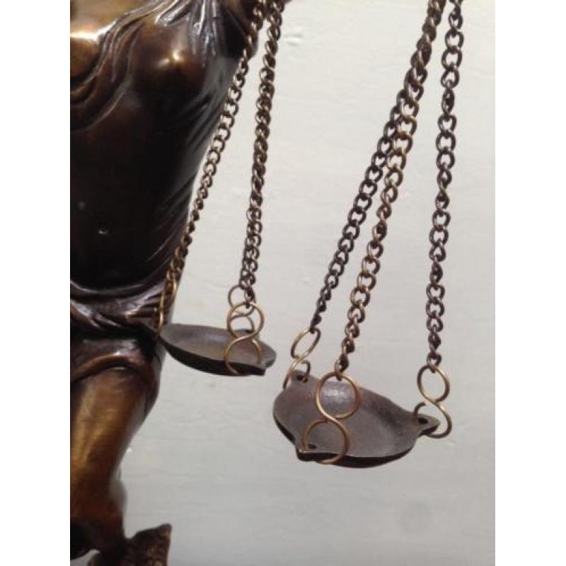 Schitterende bronzen Vrouwe Justitia, 39 cm hoog, i.z.g.st.