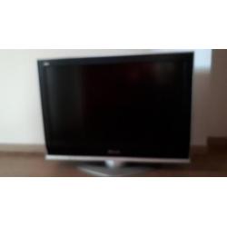 Panasonic 32 inch LCD TV