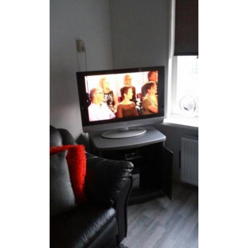 Breedbeeld LCD jvc LT-32C31 bue