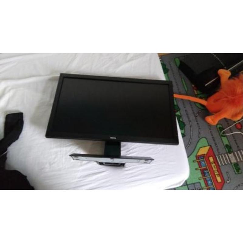 2 hdmi full hd led plasma tv Benq 24"