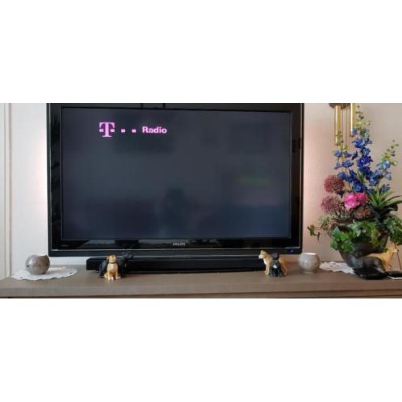 Philips Ambilight LCD tv