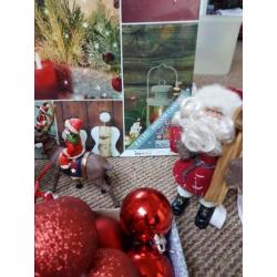 80 rode kerstballen incl deco