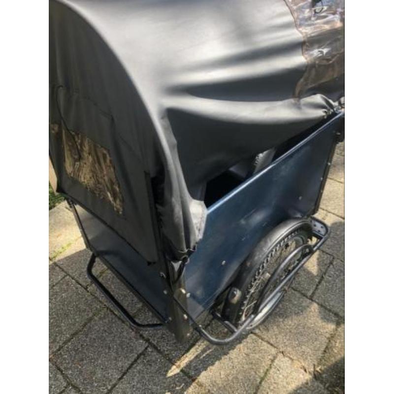 Bakfiets,bakfiets met huif.