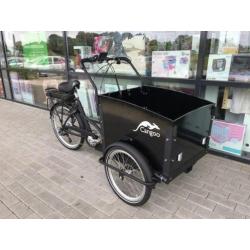 Cangoo bakfiets Groovy Elektrisch Kort