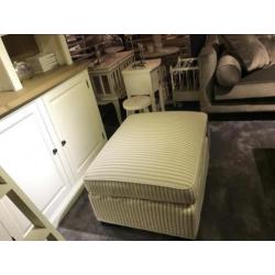 Footstool brighton Rofra Home Zwolle