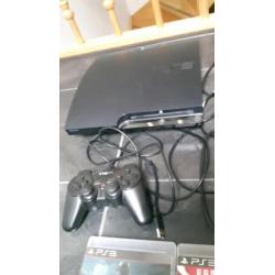 Playstation 3 + 2 spellen